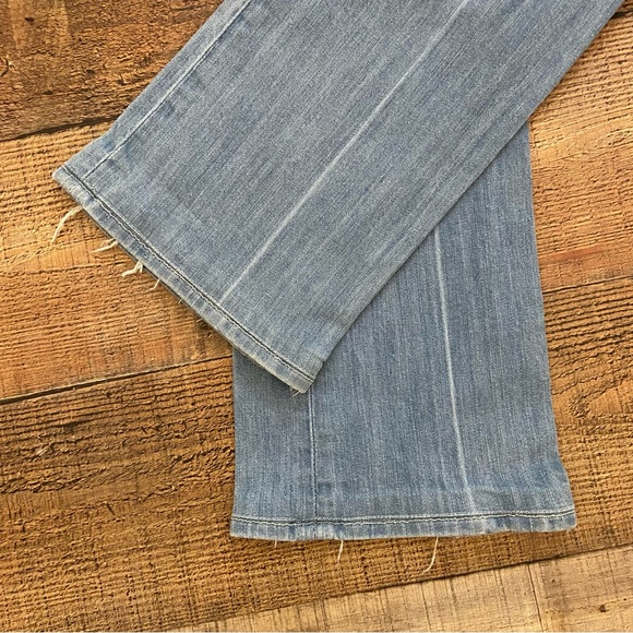 HABITUAL Light Wash Glory BOOTCUT JEANS, Celtic Cross on Pocket - Picture 12 of 14